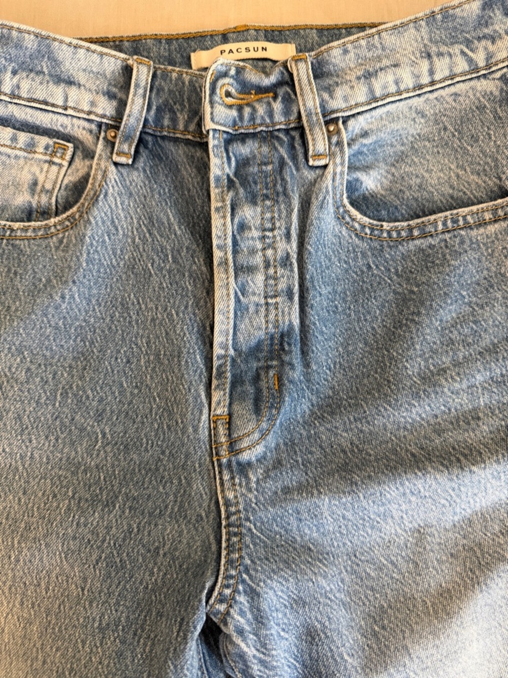 PacSun Women's Light Blue Button-Fly Jeans - Picture 3 of 6